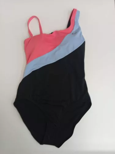Nike Nike MISSY ASYMMETRICAL ONE PIECE B (Nike Swim) Női fürdőruha - SM-NESSD325-001